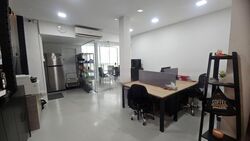 Oxley Bizhub (D14), Factory #486773961